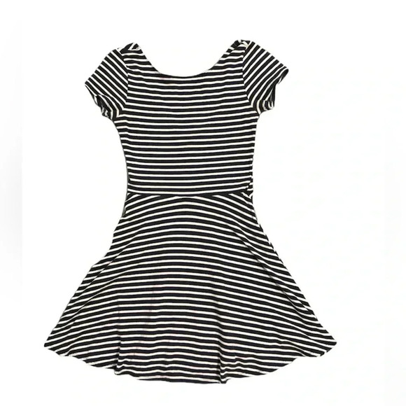 2 for $15 Women’s American Eagle Navy and White Stripe Open - Picture 1 of 5